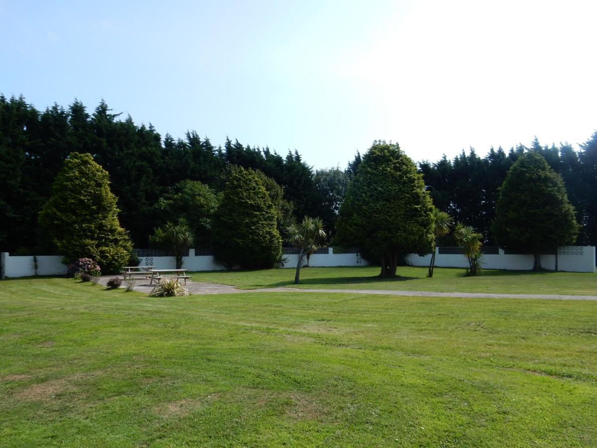Dartmouth Chalet Holidays Extérieur photo